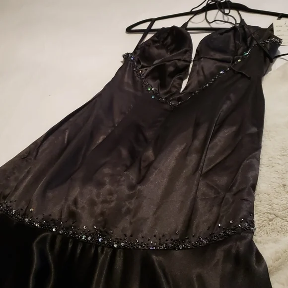 Black sateen long  dress #001 - Picture 2 of 8